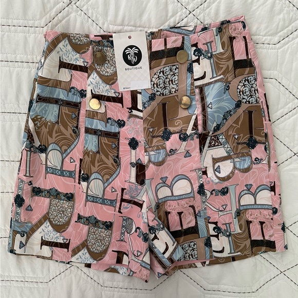 ZTYLING-U Designer Inspo Short - Picture 2 of 2